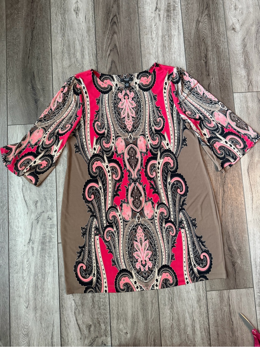 Alfani Pink Paisley-Print Tunic with Taupe Panels